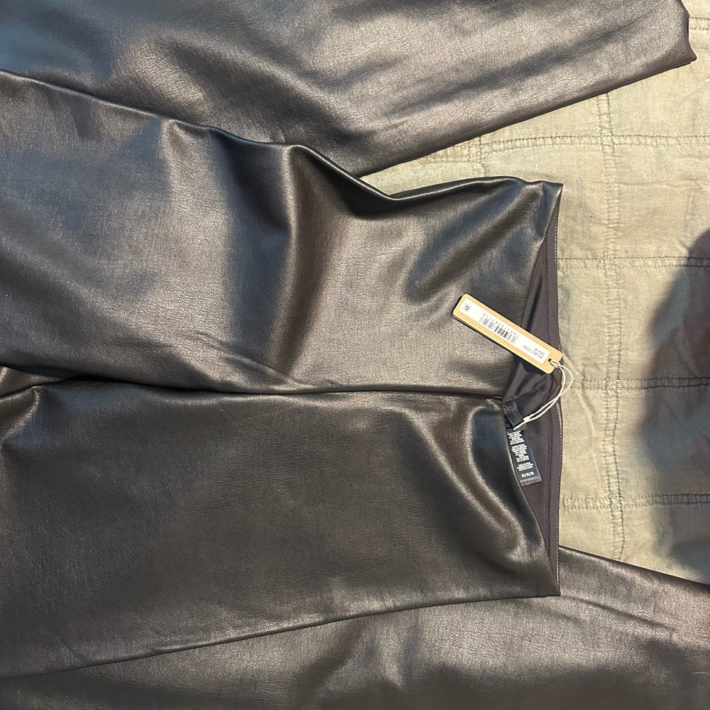 SKIMS Black Faux Leather Pants size large
